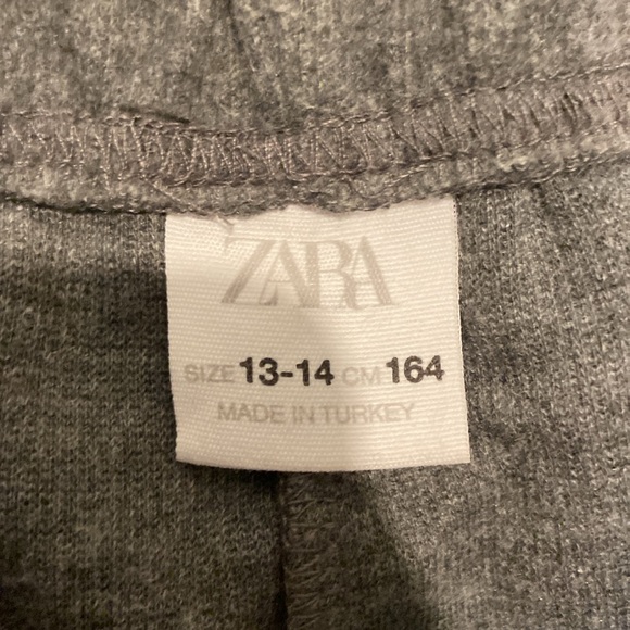 Girls Zara size 13-14 ‘knit’ dress pants. - Picture 2 of 2
